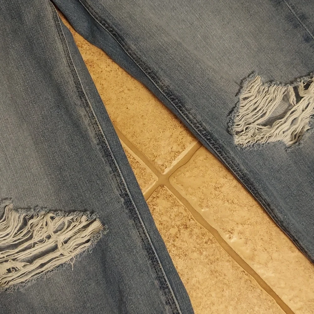 American Eagle High Rise Baggy Ankle Crop Jeans 4
